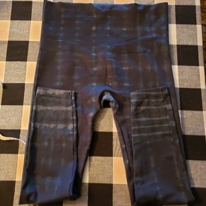 SPANX dark tie dye leggings